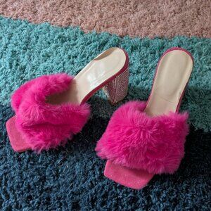 Hot Pink Fuzzy Slip On Pumps Women's Size 39